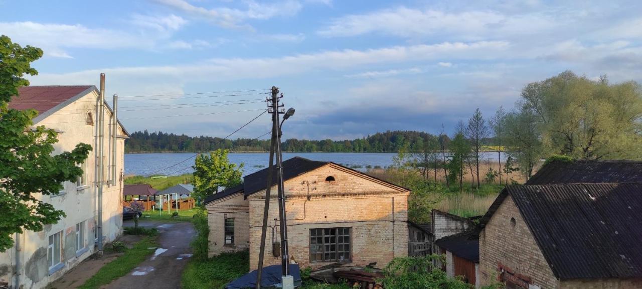 Vepa Apartman Wieprze Kültér fotó